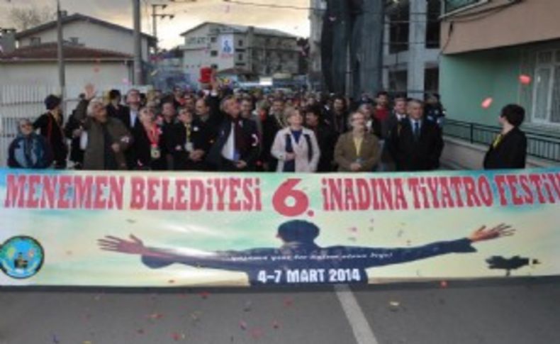 Menemen’de “6. İnadına Tiyatro Festivali” Başladı